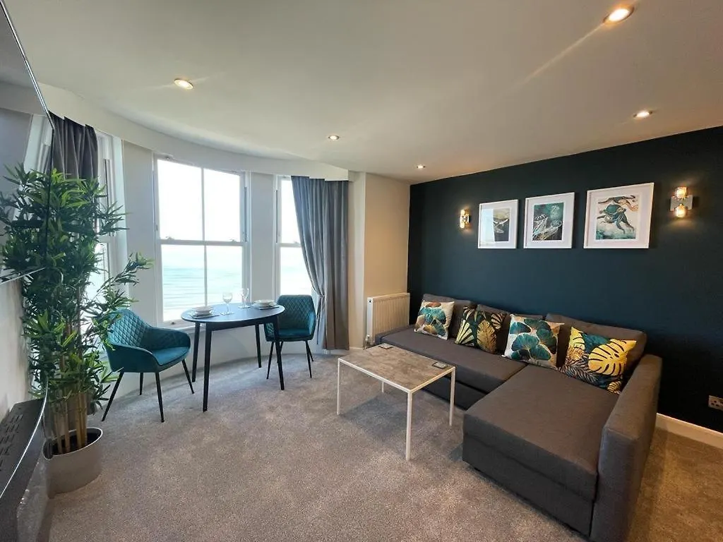 The Marlborough Sea View Holiday Apartments Scarborough
