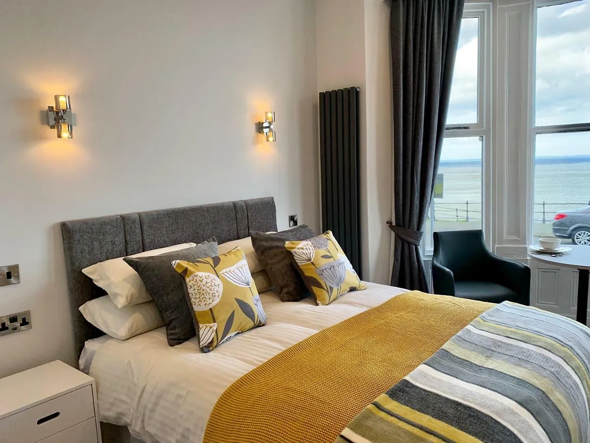 The Marlborough Sea View Holiday Apartments Scarborough